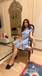 Sunanda Sharma feet photo thumbnail