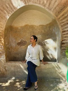 Sunanda Sharma feet photo thumbnail