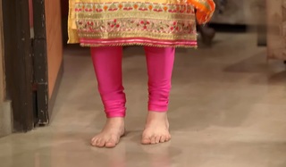 Sunayana Fauzdar feet photo 10