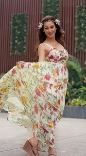 Sunayana Fauzdar feet photo 1