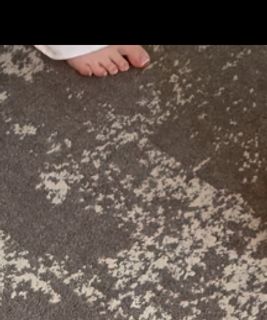 Sunday Kalogeras feet photo thumbnail