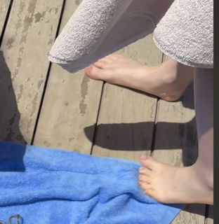 Sunday Kalogeras feet photo 6