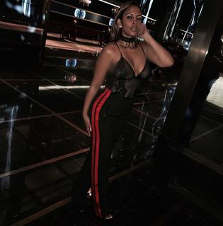 Sundy Carter feet photo 2