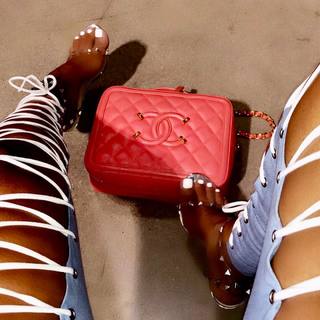 Sundy Carter feet photo 2