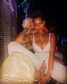 Sundy Carter feet photo 8