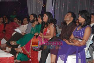 Sunidhi Chauhan feet photo 5