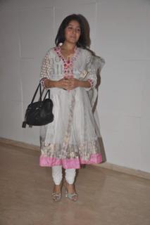 Sunidhi Chauhan feet photo 15