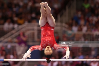 Sunisa Lee feet photo thumbnail