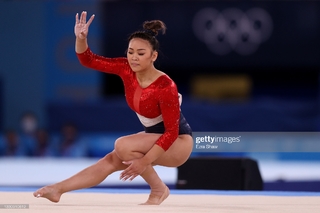 Sunisa Lee feet photo thumbnail