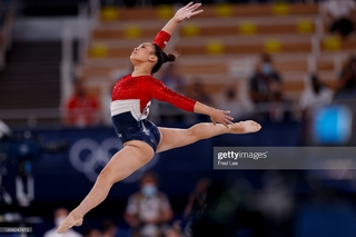 Sunisa Lee feet photo thumbnail