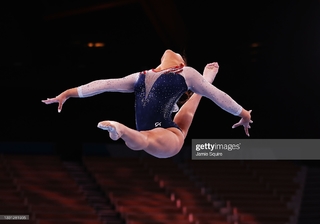 Sunisa Lee feet photo thumbnail