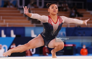 Sunisa Lee feet photo thumbnail