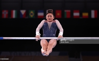 Sunisa Lee feet photo thumbnail