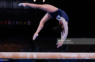 Sunisa Lee feet photo thumbnail