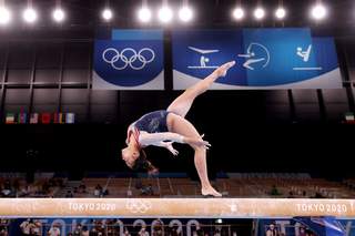 Sunisa Lee feet photo thumbnail