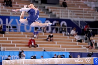Sunisa Lee feet photo thumbnail
