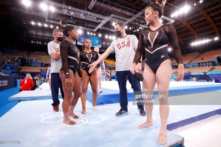 Sunisa Lee feet photo thumbnail