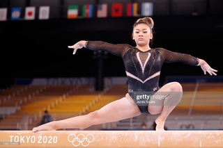 Sunisa Lee feet photo thumbnail