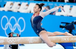 Sunisa Lee feet photo thumbnail