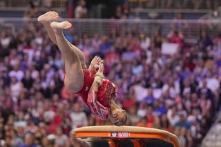 Sunisa Lee feet photo thumbnail