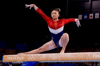 Sunisa Lee feet photo thumbnail
