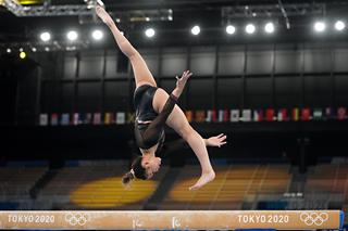 Sunisa Lee feet photo thumbnail