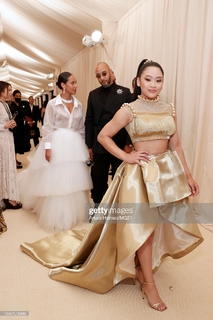 Sunisa Lee feet photo thumbnail