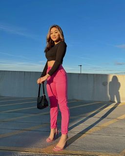 Sunisa Lee feet photo thumbnail