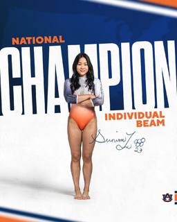 Sunisa Lee feet photo thumbnail