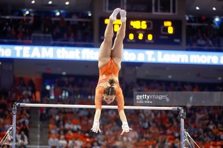 Sunisa Lee feet photo thumbnail