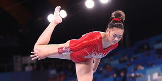 Sunisa Lee feet photo thumbnail