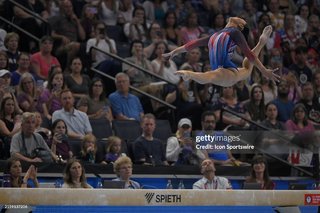 Sunisa Lee feet photo thumbnail