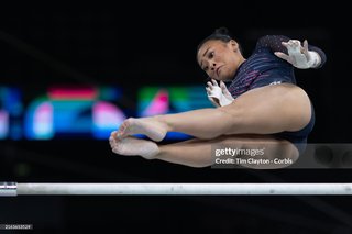 Sunisa Lee feet photo thumbnail