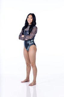 Sunisa Lee feet photo thumbnail