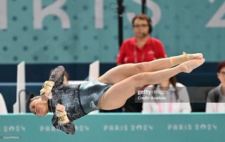 Sunisa Lee feet photo thumbnail