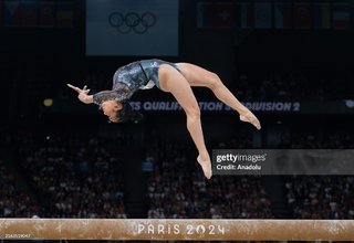 Sunisa Lee feet photo thumbnail