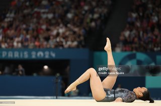 Sunisa Lee feet photo thumbnail
