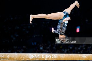 Sunisa Lee feet photo thumbnail
