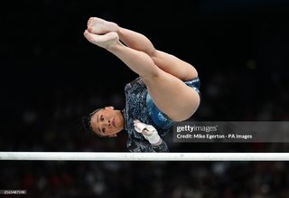 Sunisa Lee feet photo thumbnail