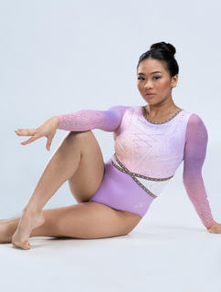 Sunisa Lee feet photo thumbnail