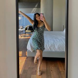 Sunisa Lee feet photo thumbnail
