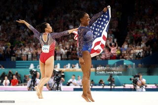 Sunisa Lee feet photo thumbnail