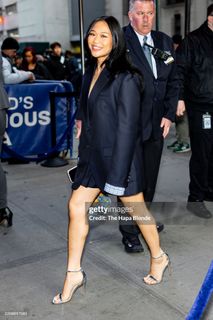 Sunisa Lee feet photo thumbnail