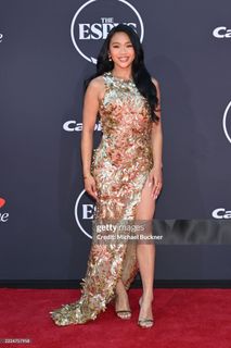 Sunisa Lee feet photo thumbnail