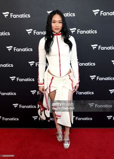 Sunisa Lee feet photo 13