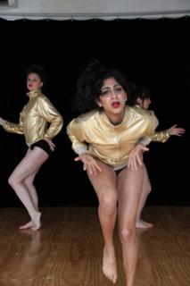 Sunita Mani feet photo 3