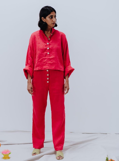 Sunita Mani feet photo 4
