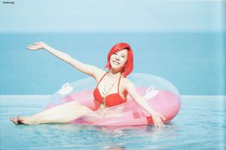 Sunny feet photo 1
