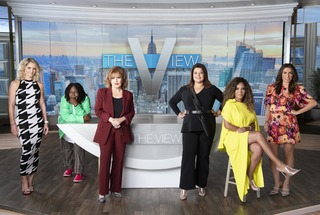 Sunny Hostin feet photo 9