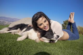 Sunny Leone feet photo thumbnail